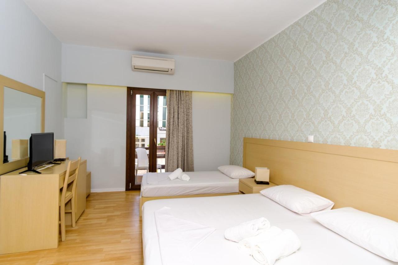 Aphrodite Hotel Syros Kini المظهر الخارجي الصورة